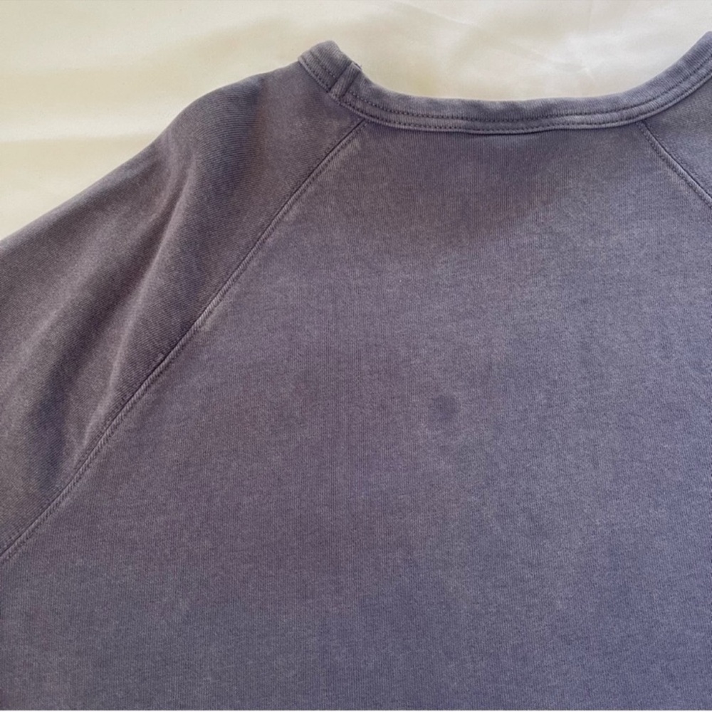 Universal Thread Crewneck - image 7